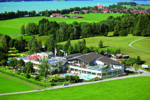 Vista aérea del Kristall-Therme Schwangau 